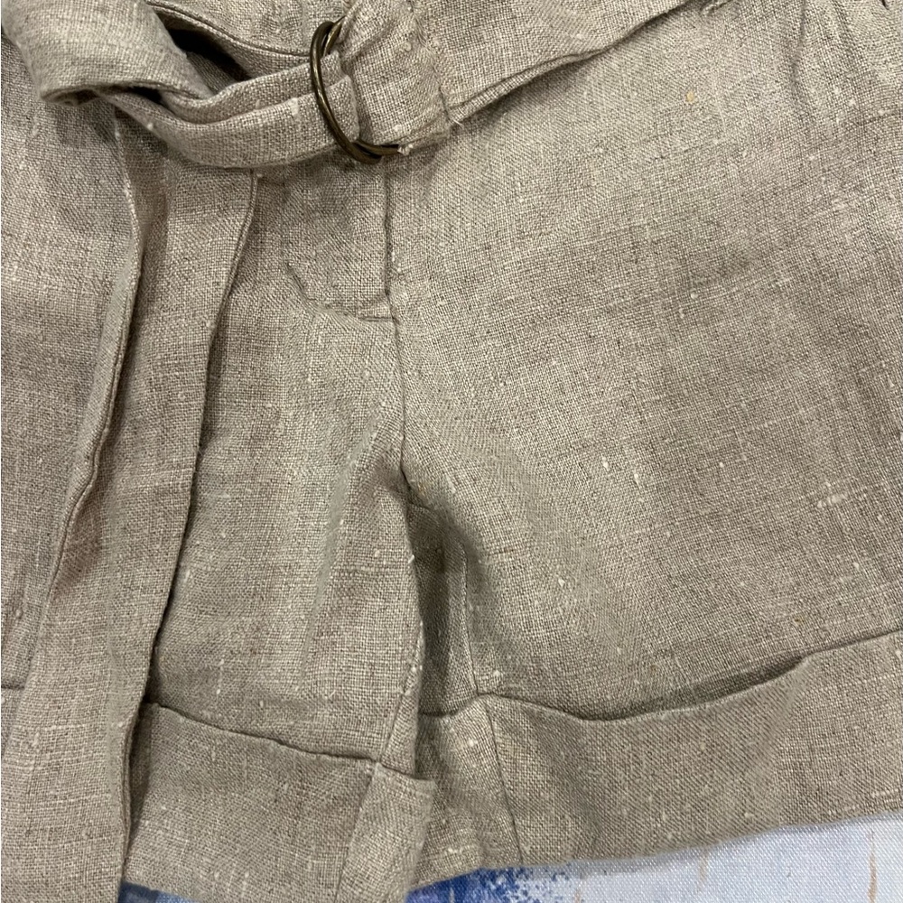 Wilfred, Women's Tan Linen Shorts - Picture 5 of 7